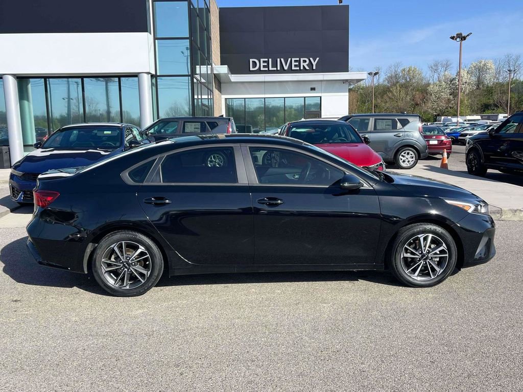 Used 2023 Kia Forte LXS w/ LXS Technology Package image 22