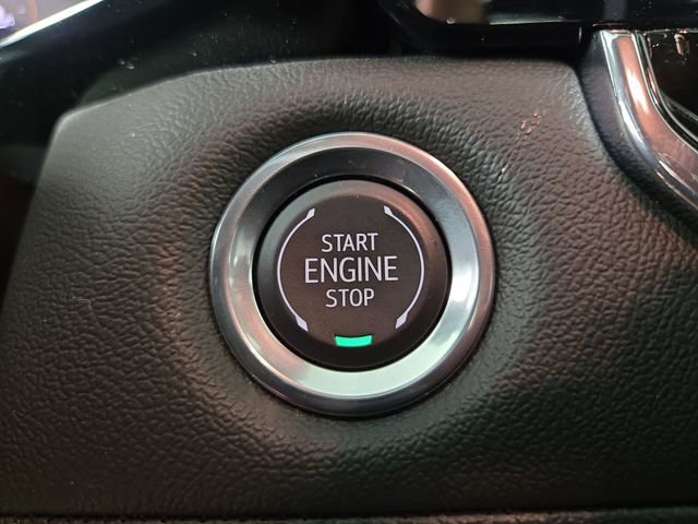 Used 2025 Chevrolet Colorado LT w/ Advanced Trailering Package image 24