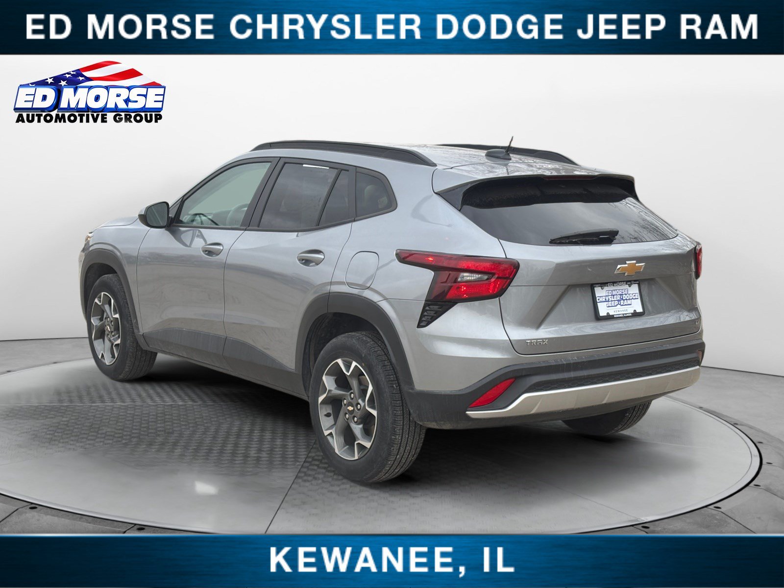 Used 2024 Chevrolet Trax LT FWD image 3