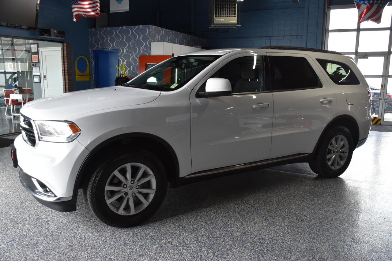 Used 2020 Dodge Durango SXT AWD/4WD image 9