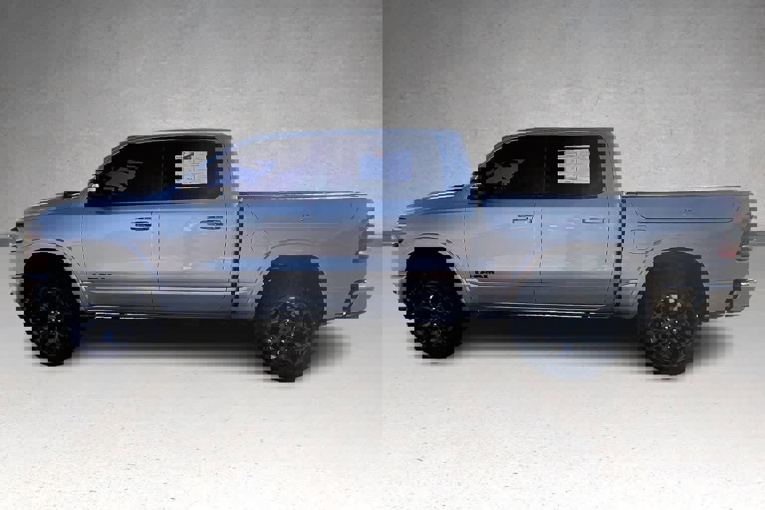 Used 2021 RAM 1500 Limited w/ Night Edition image 3