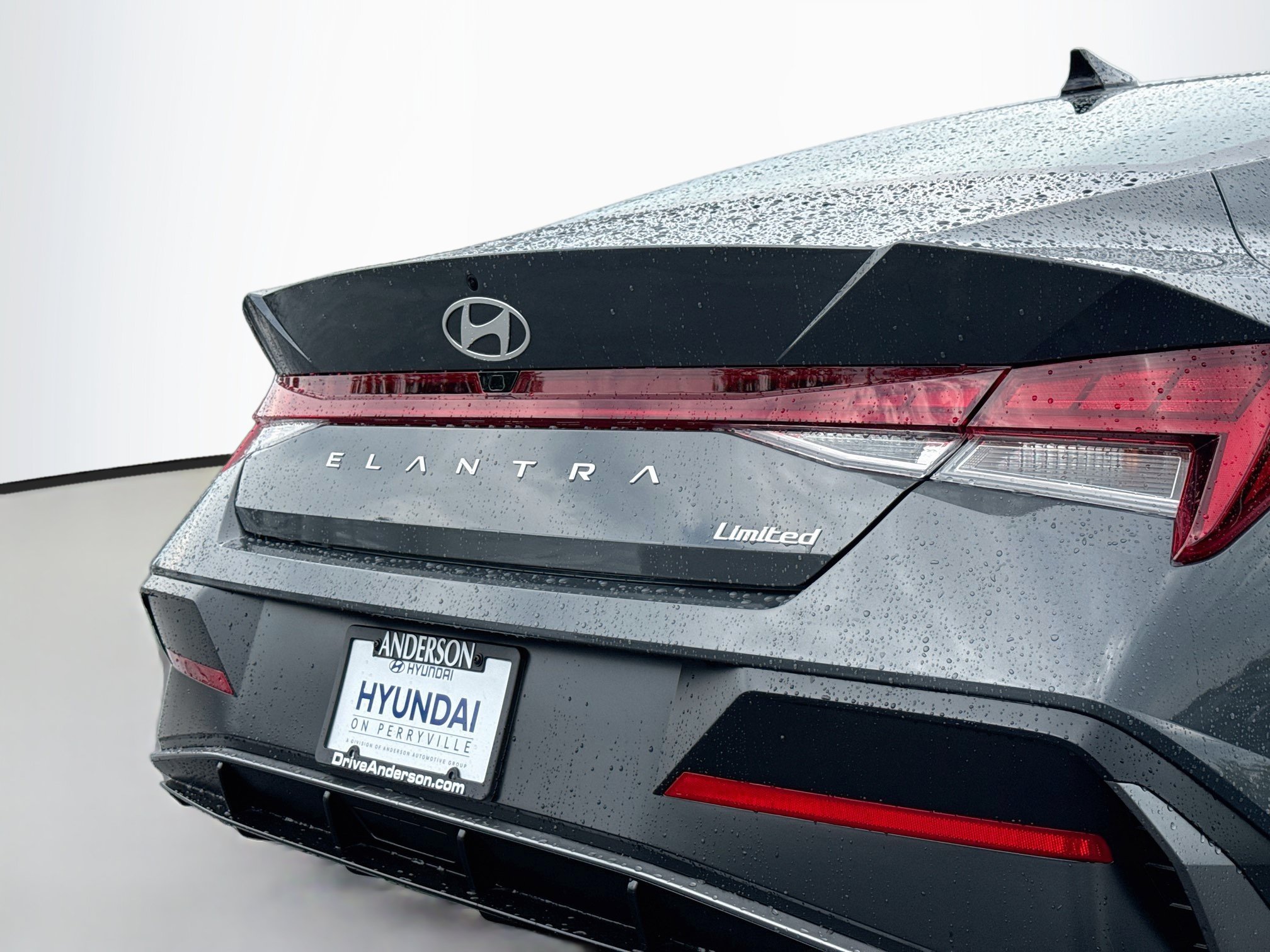 New 2026 Hyundai Elantra Limited FWD image 13