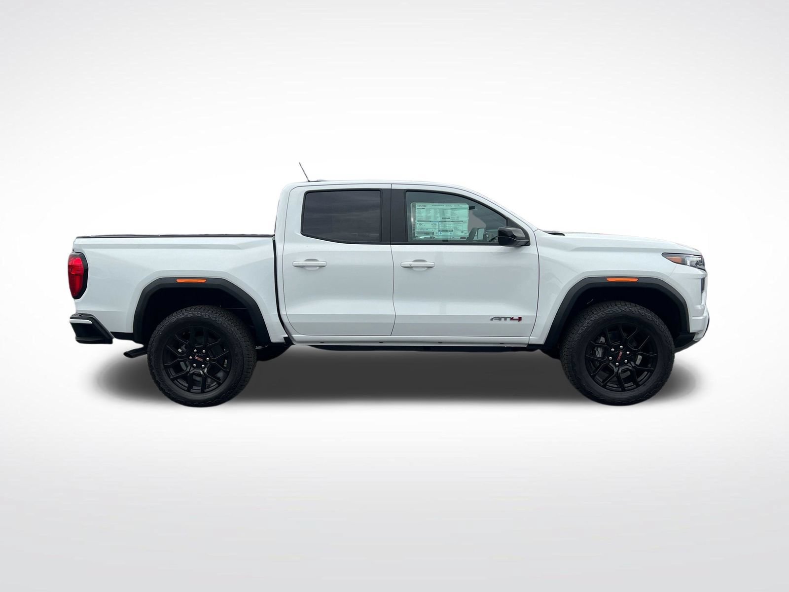 New 2026 GMC Canyon AT4 w/ AT4 Premium Package AWD/4WD image 2