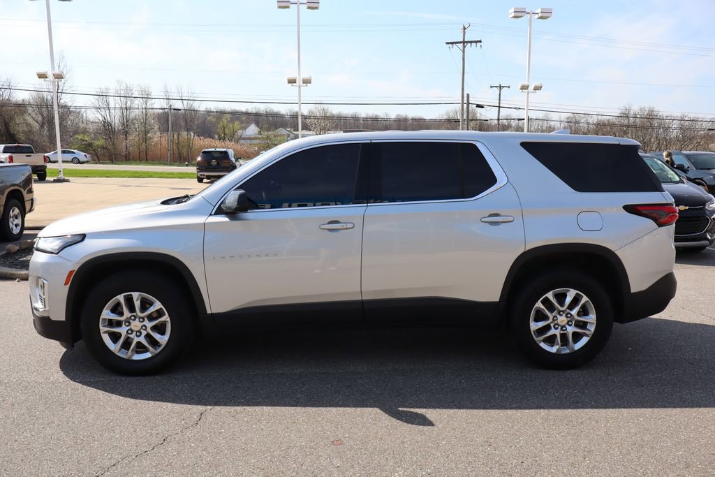 Used 2022 Chevrolet Traverse LS AWD/4WD image 26
