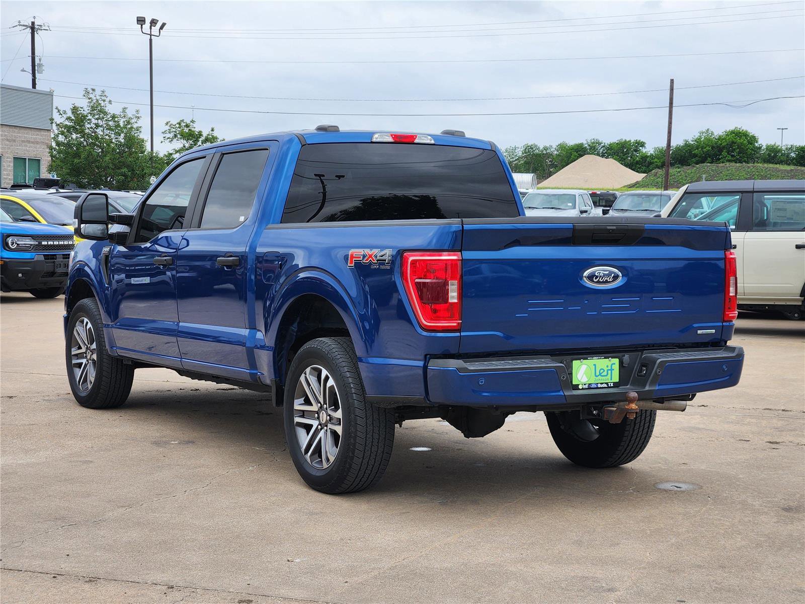 Certified 2022 Ford F150 XL w/ STX Appearance Package AWD/4WD image 5