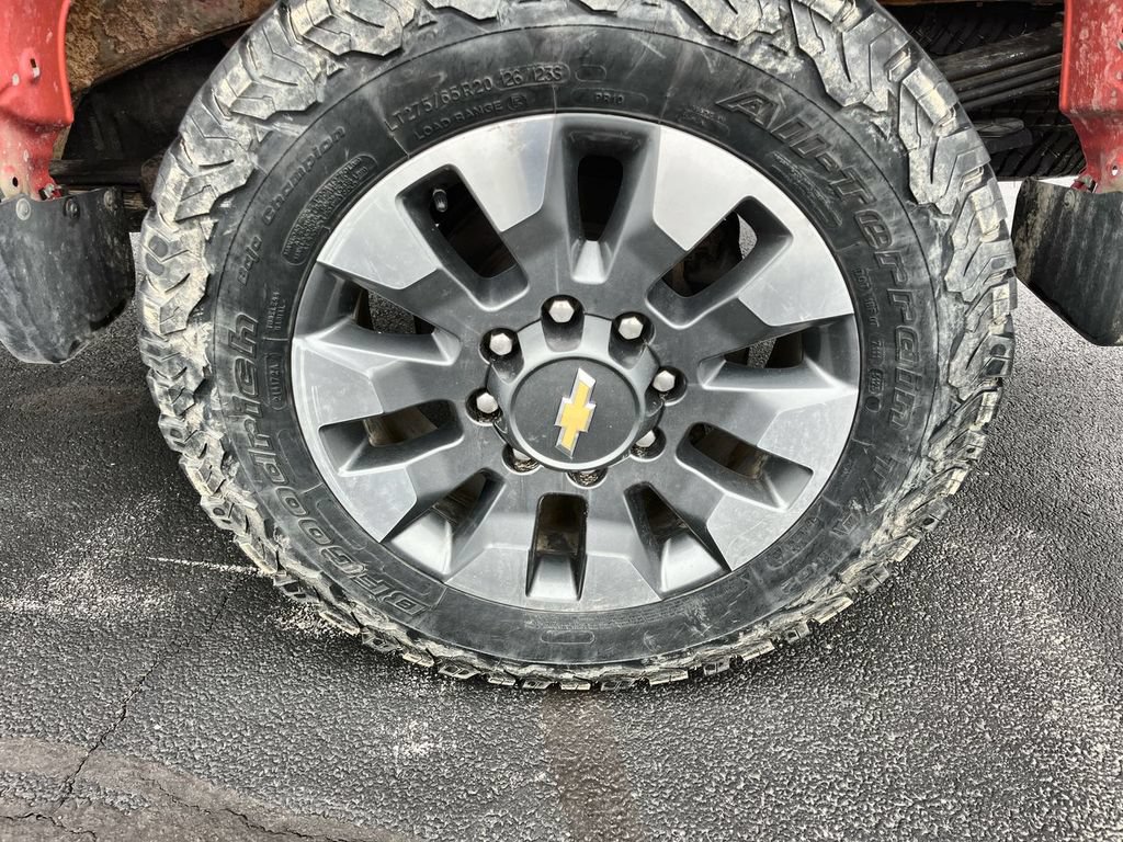Certified 2021 Chevrolet Silverado 2500 Custom w/ Custom Value Package AWD/4WD image 30