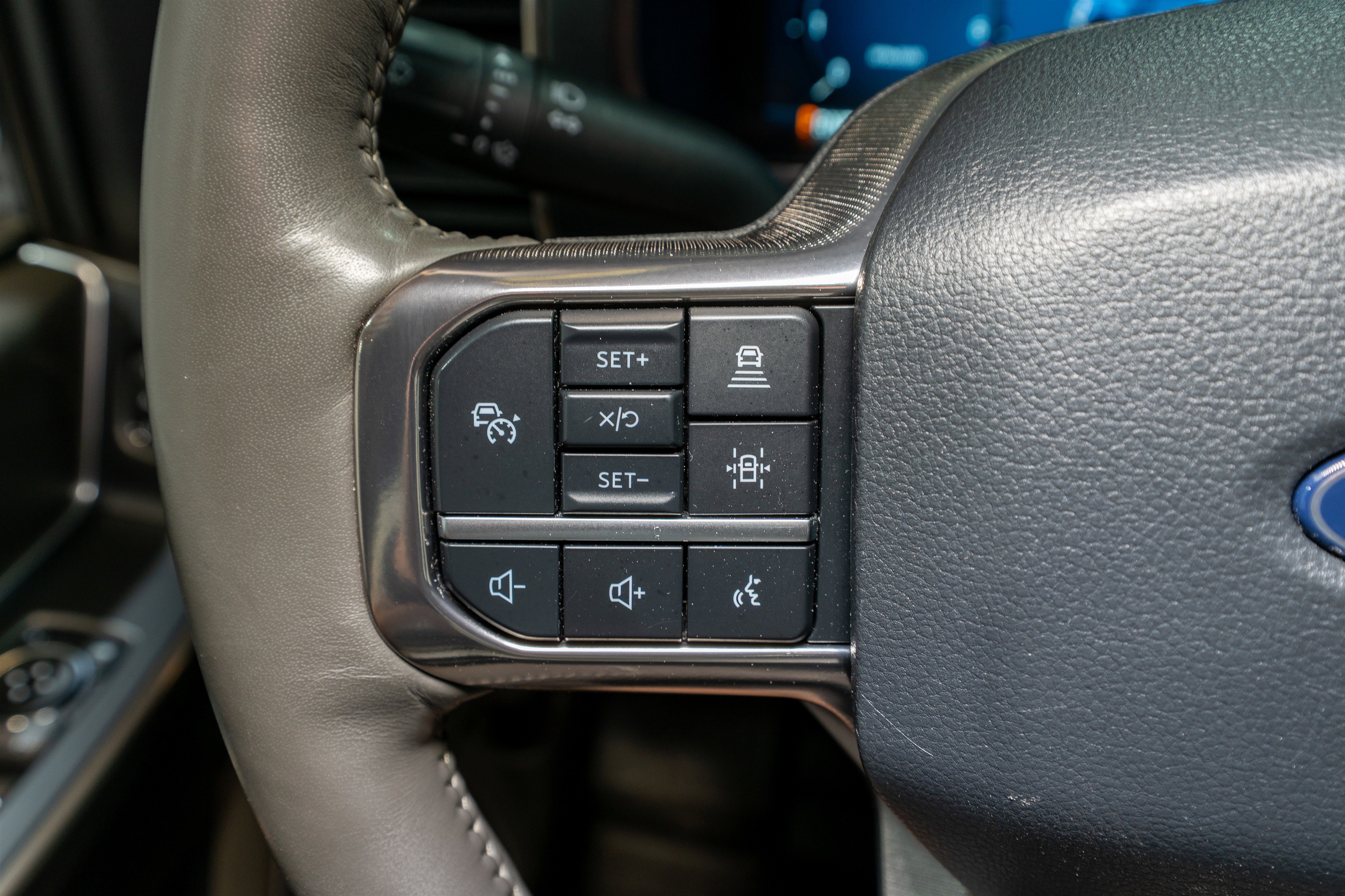 Used 2024 Ford F150 Platinum w/ Equipment Group 703A Plus image 40