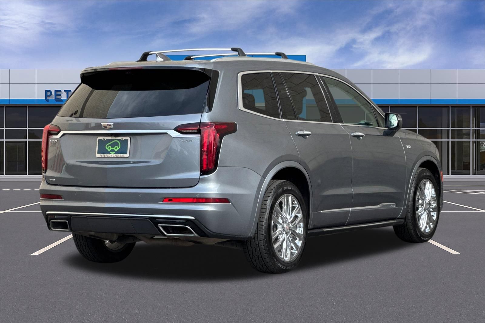 Certified 2021 Cadillac XT6 Premium Luxury w/ LPO, Radiant Package AWD/4WD image 4