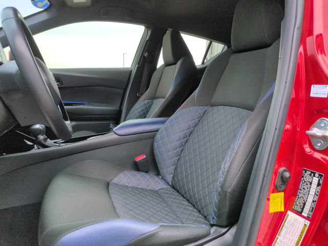 Used 2021 Toyota C-HR XLE FWD image 23