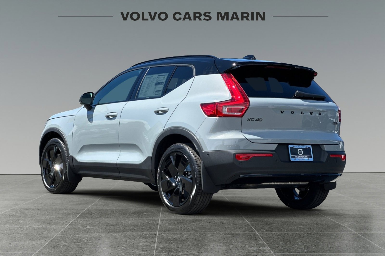 New 2026 Volvo XC40 B5 Ultra w/ Protection Package Premier image 6