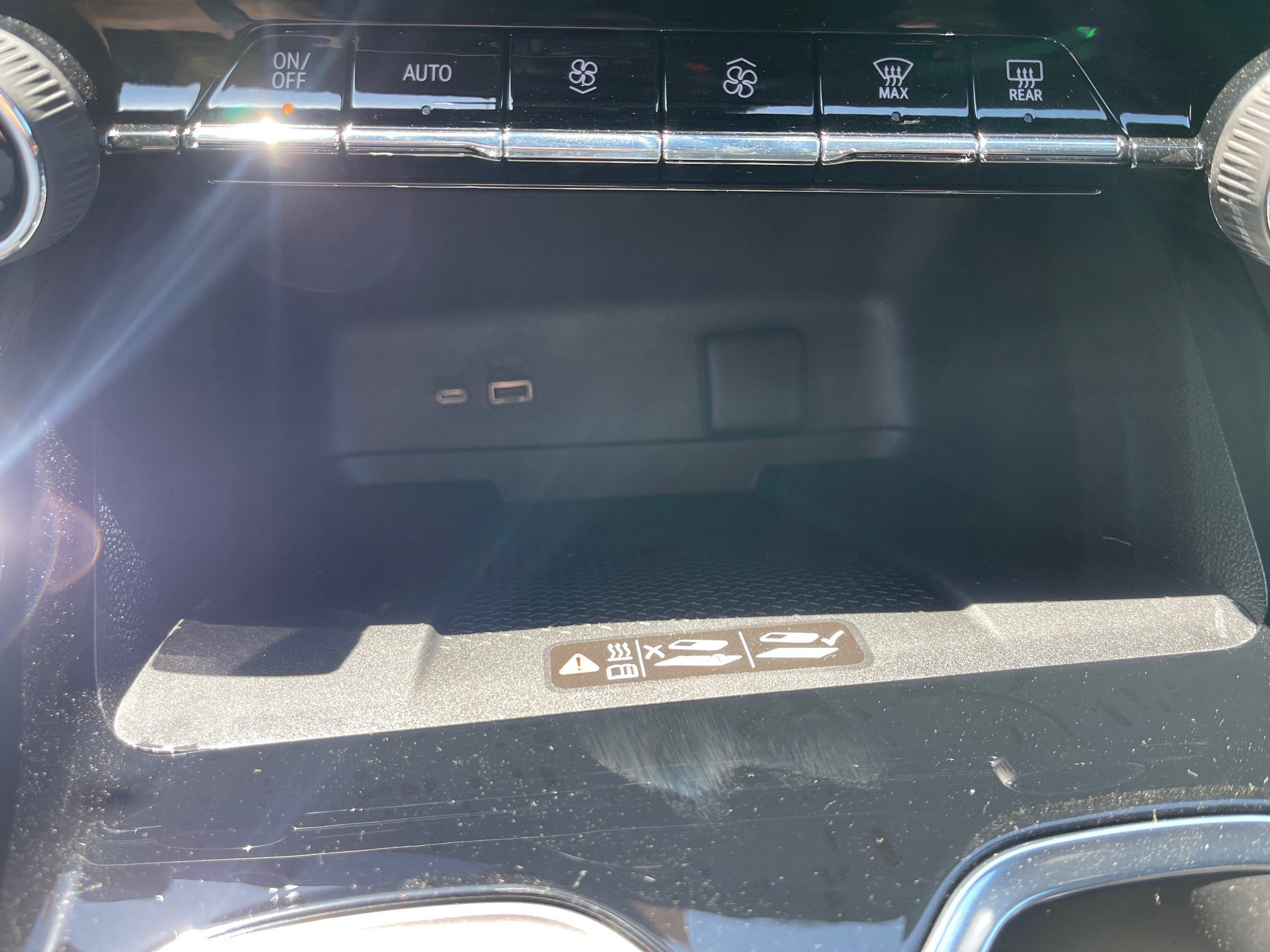 New 2025 Chevrolet Traverse LT w/ LPO, Floor Liner Package image 27