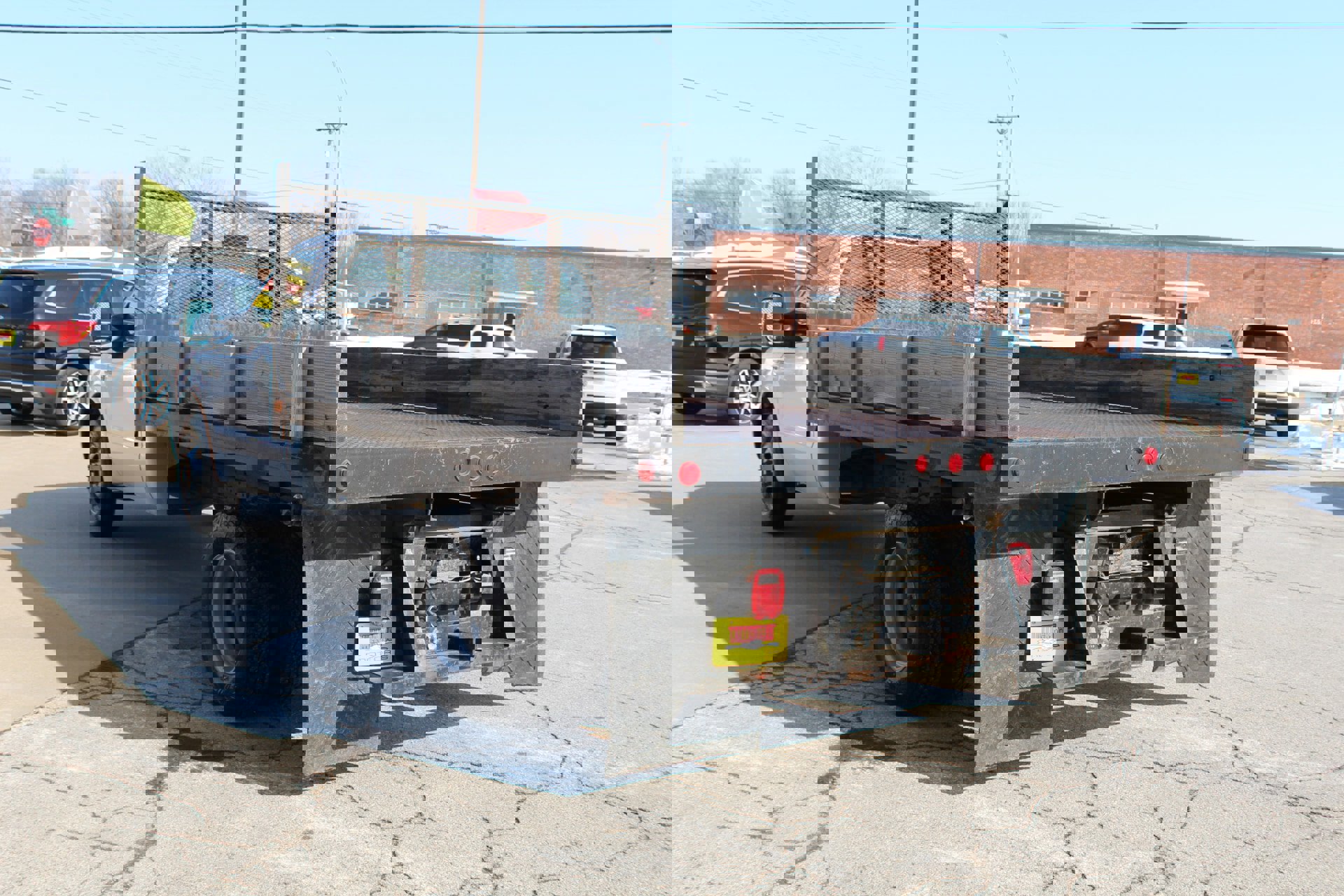 Used 2005 Ford F350 XL image 9