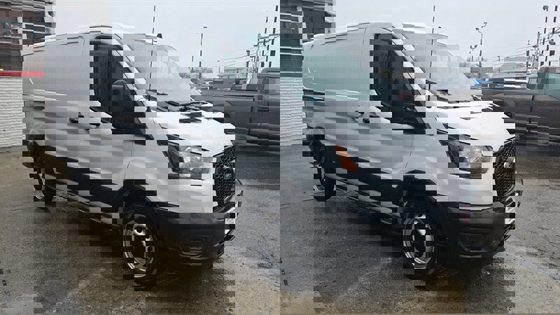 Used 2022 Ford Transit 150 Low Roof image 4