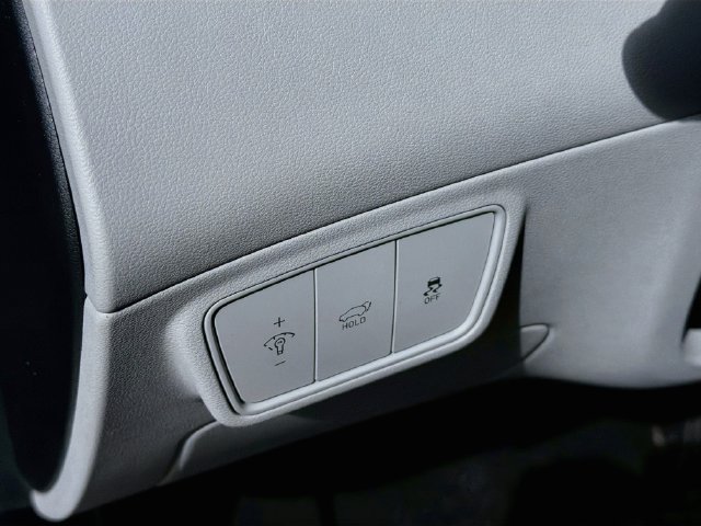 Certified 2024 Hyundai Tucson SEL w/ Convenience Package FWD image 11