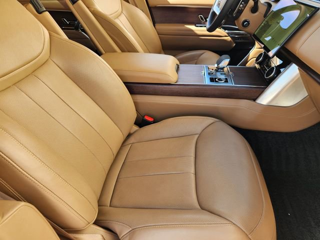 Used 2023 Land Rover Range Rover SE image 14