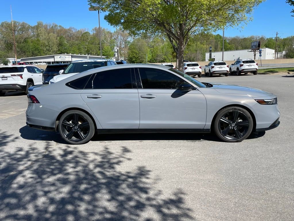 Used 2024 Honda Accord Sport image 8