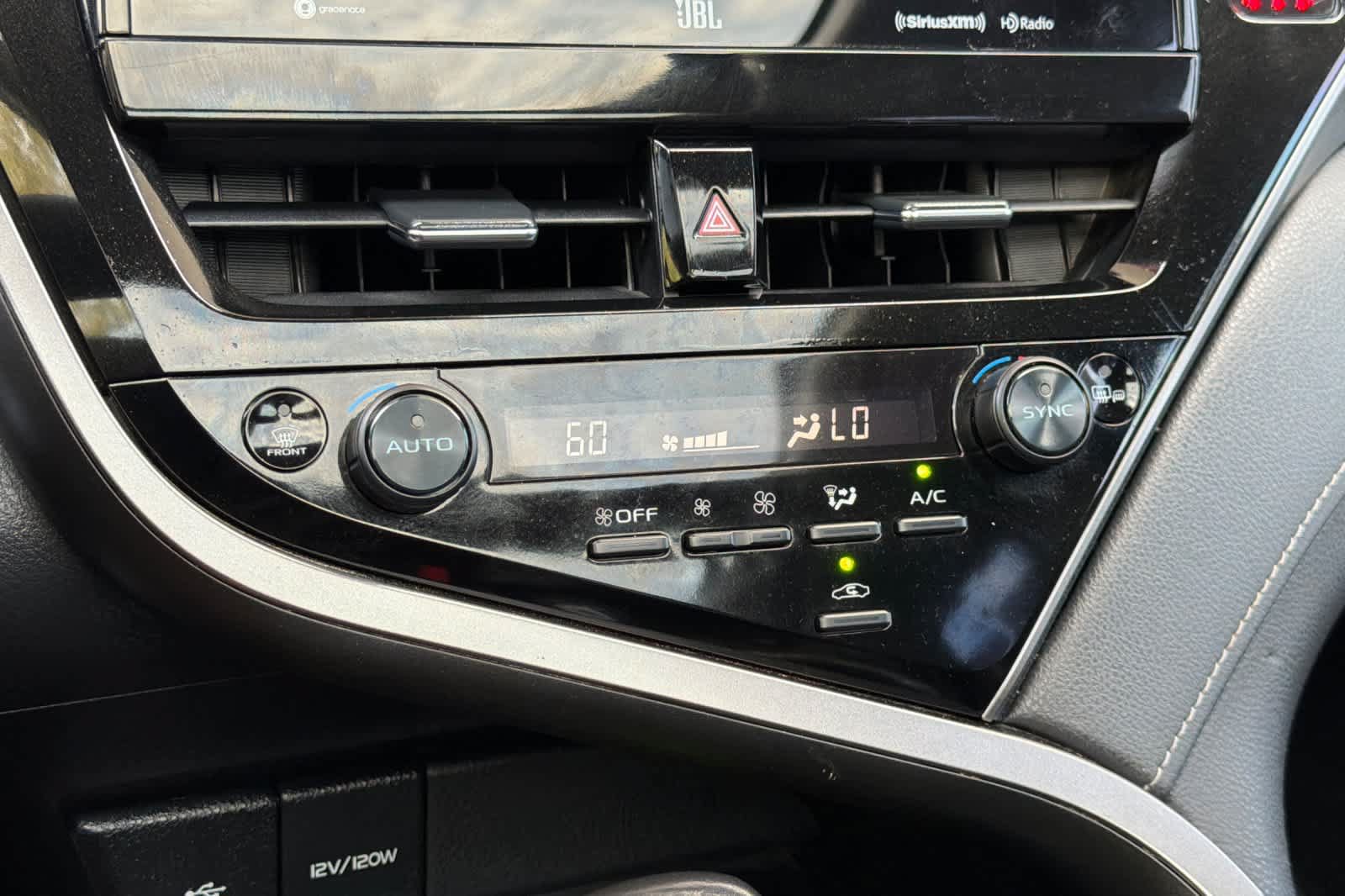 Used 2022 Toyota Camry XSE w/ Navigation Package FWD image 22