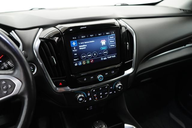 Used 2020 Chevrolet Traverse RS image 27