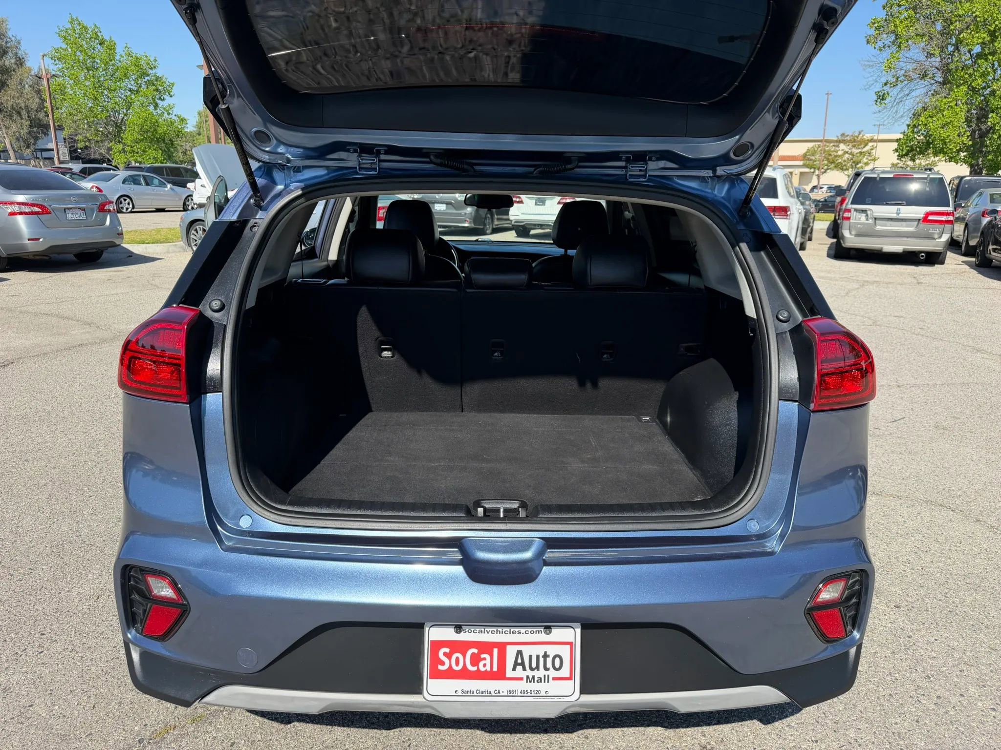 Used 2022 Kia Niro Touring Special Edition FWD image 24