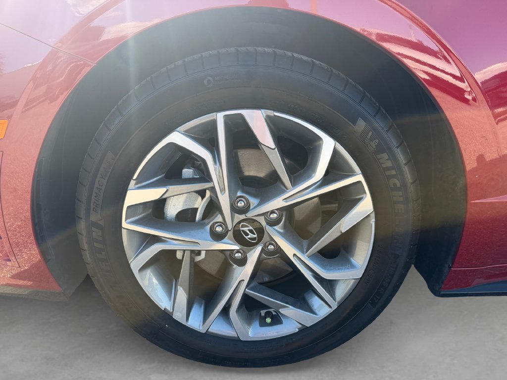 Used 2023 Hyundai Sonata SEL w/ Cargo Package FWD image 9