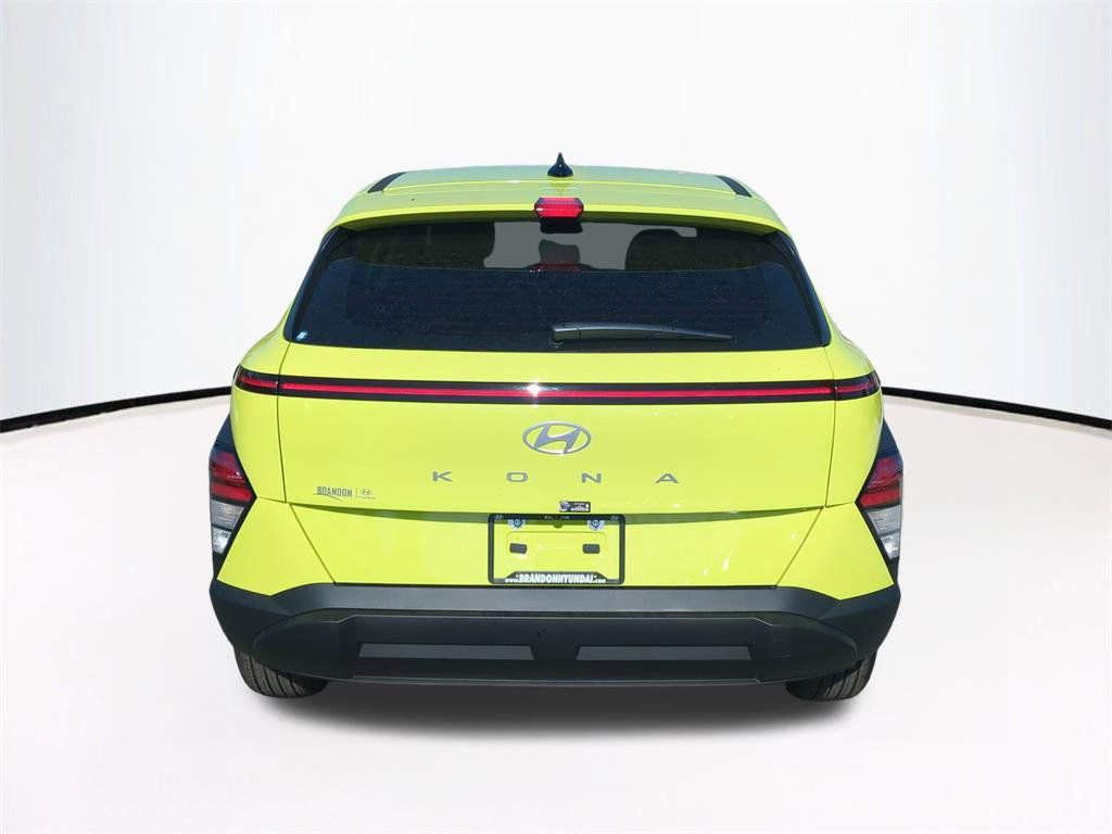 New 2026 Hyundai Kona SE image 6
