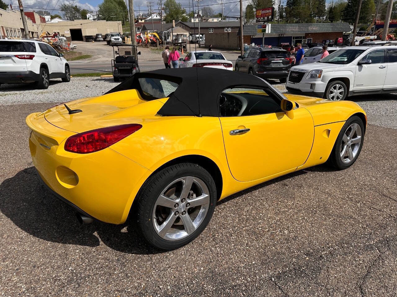 Used 2008 Pontiac Solstice Convertible w/ Premium Package RWD image 20