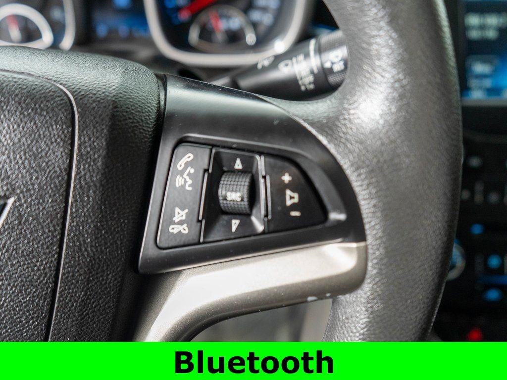 Used 2015 Chevrolet Malibu LT image 17