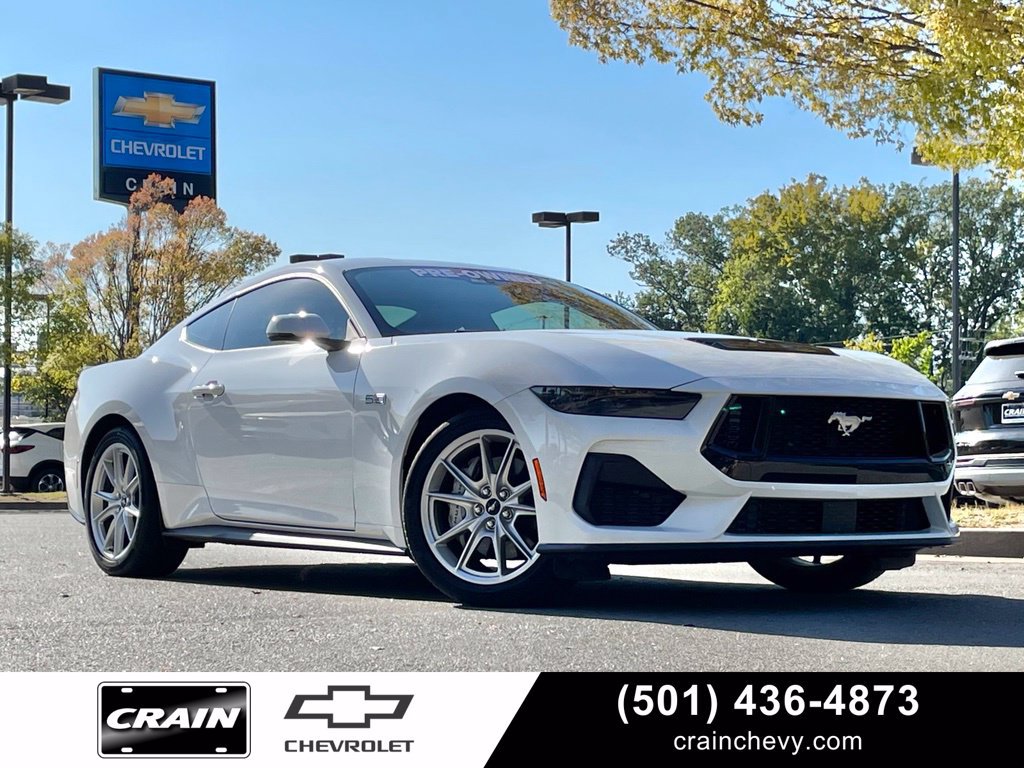 Used 2025 Ford Mustang GT Premium RWD image 1