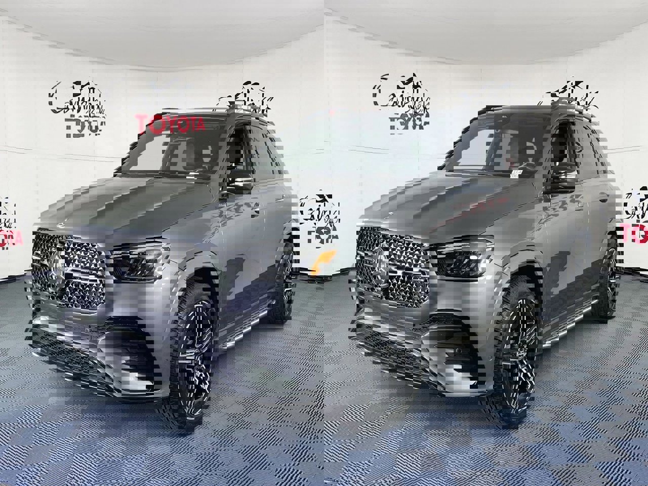 Used 2025 Mercedes-Benz GLE 350 4MATIC image 2