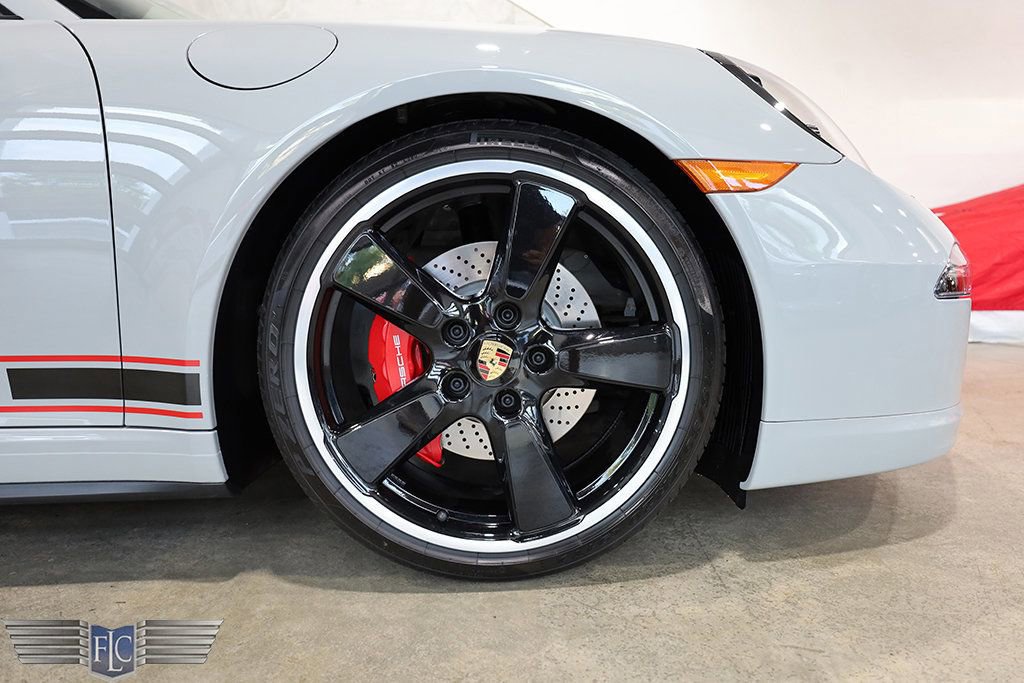 Used 2016 Porsche 911 Carrera GTS image 44