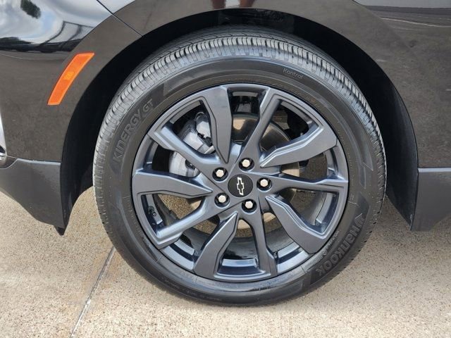 Used 2024 Chevrolet Equinox RS w/ RS Leather Package image 17