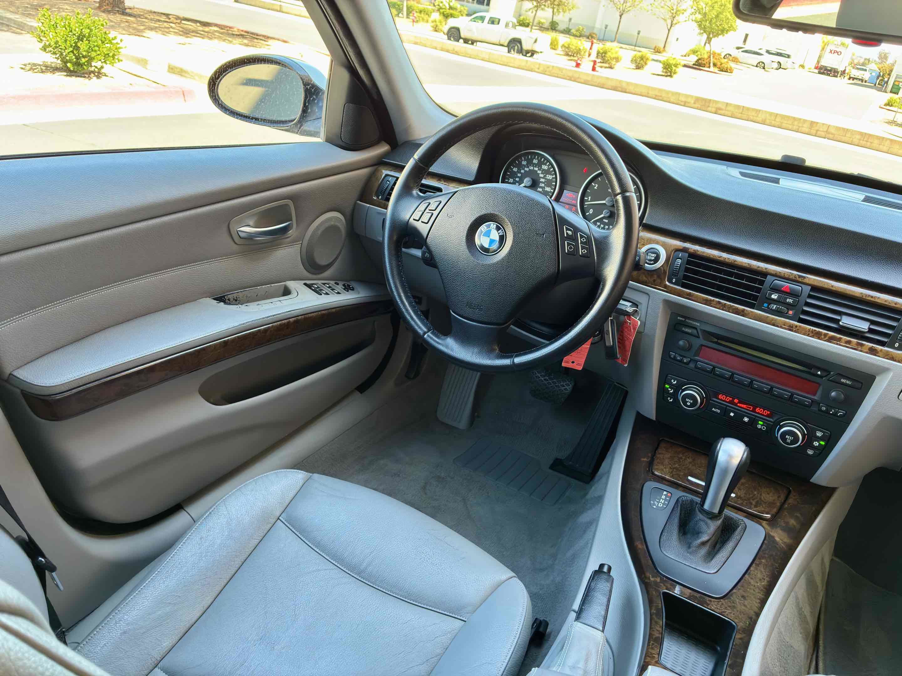 Used 2007 BMW 328i Wagon RWD image 17