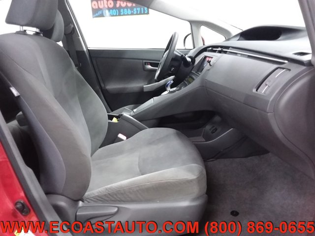 Used 2011 Toyota Prius Three w/ Navigation Pkg FWD image 13