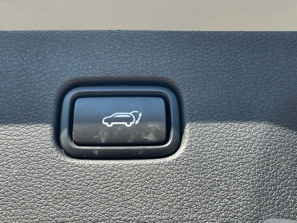 Used 2024 Kia Sportage SX image 19
