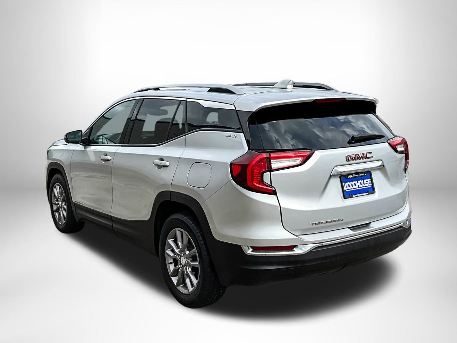 Certified 2022 GMC Terrain SLT image 7