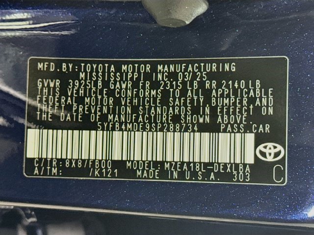 Used 2025 Toyota Corolla LE FWD image 38