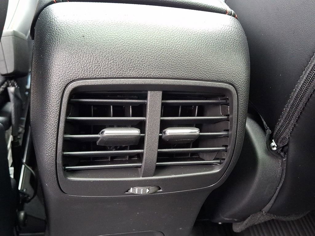 Used 2025 Ford Escape ST-Line w/ Tech Pack #1 image 11