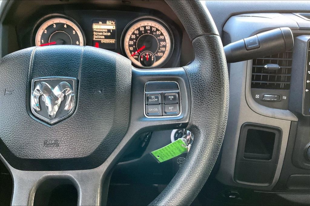 Used 2014 RAM 1500 Express RWD image 11
