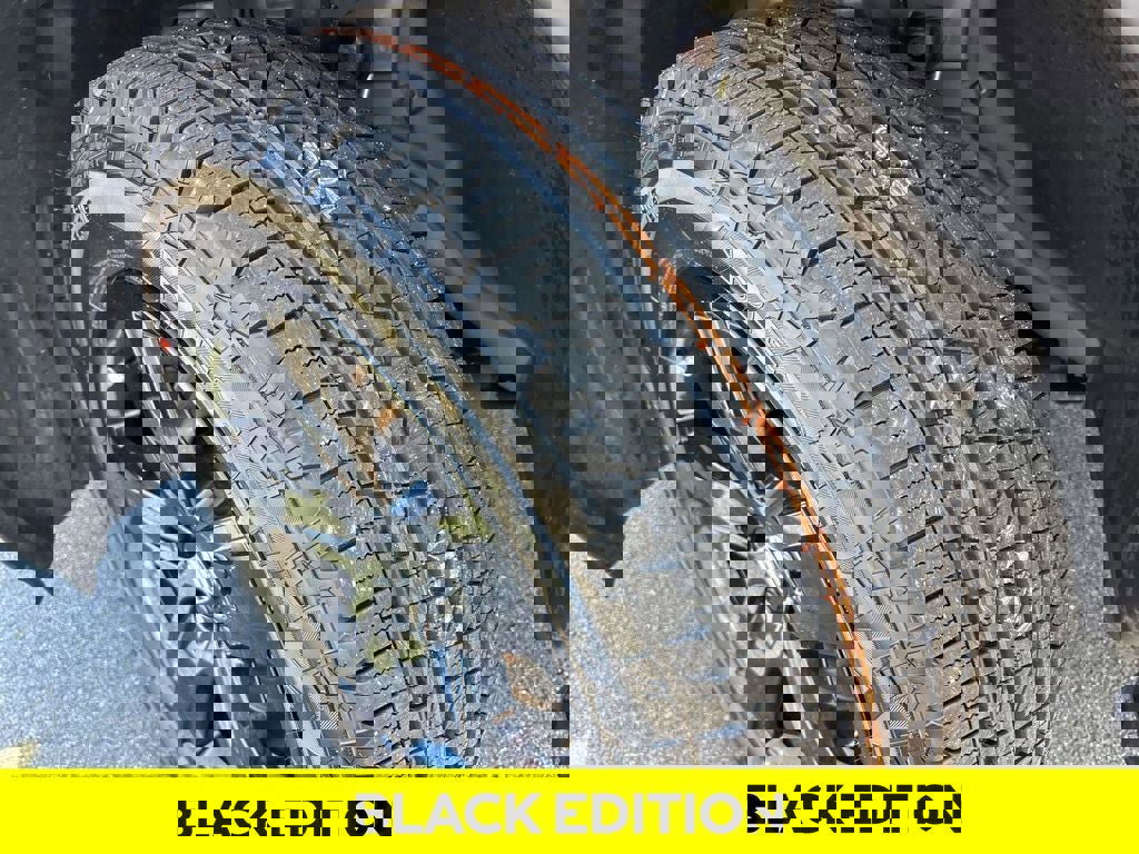 Used 2023 Honda Ridgeline Black Edition image 9