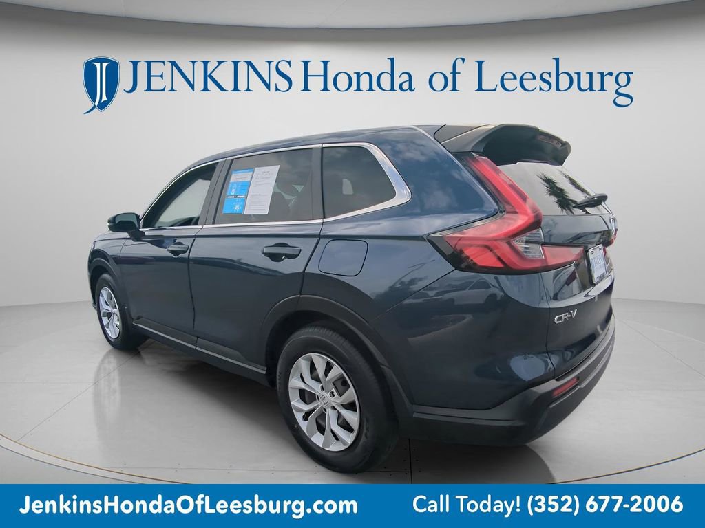 Used 2025 Honda CR-V LX image 5