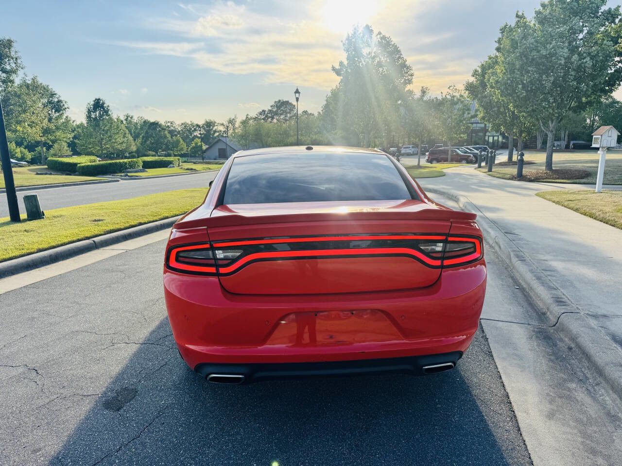 Used 2017 Dodge Charger SE w/ Popular Equipment Group RWD image 5