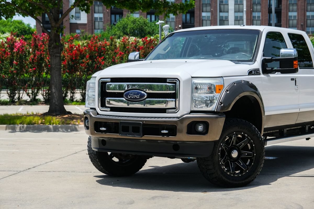 Used 2015 Ford F250 King Ranch w/ FX4 Off-Road Package AWD/4WD image 8