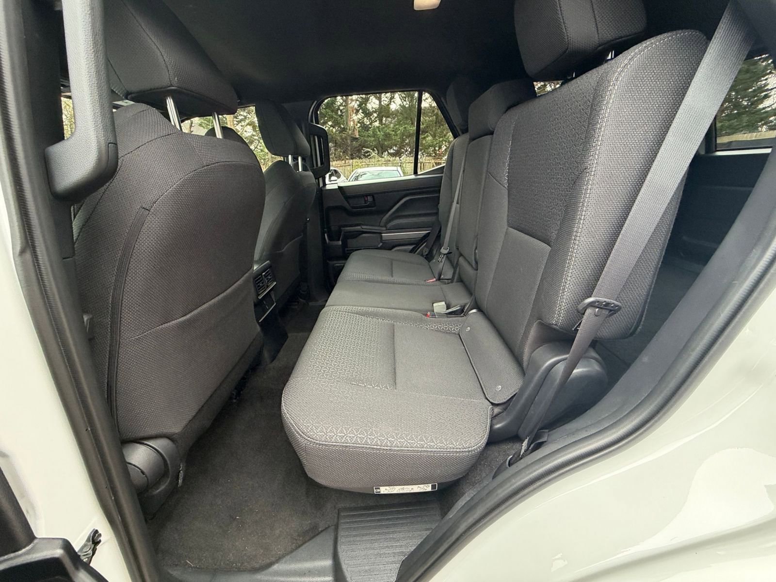 Used 2025 Toyota 4Runner SR5 image 25