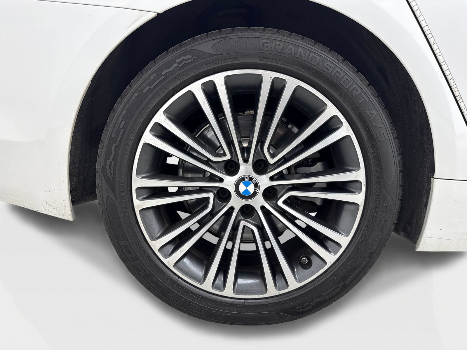 Used 2018 BMW 530i RWD image 47