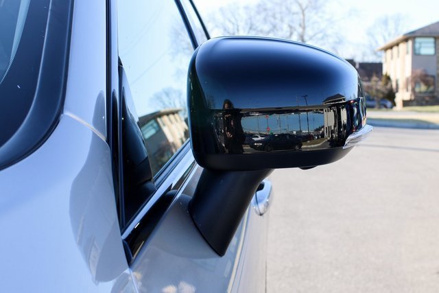 Used 2025 Volvo XC60 B5 Plus image 7