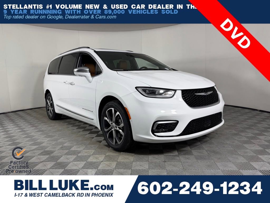 Used 2024 Chrysler Pacifica Pinnacle image 1