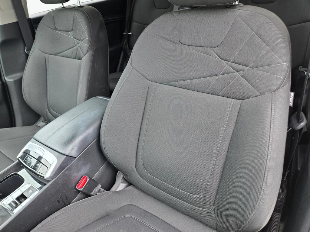 Used 2022 Hyundai Tucson SEL FWD image 16