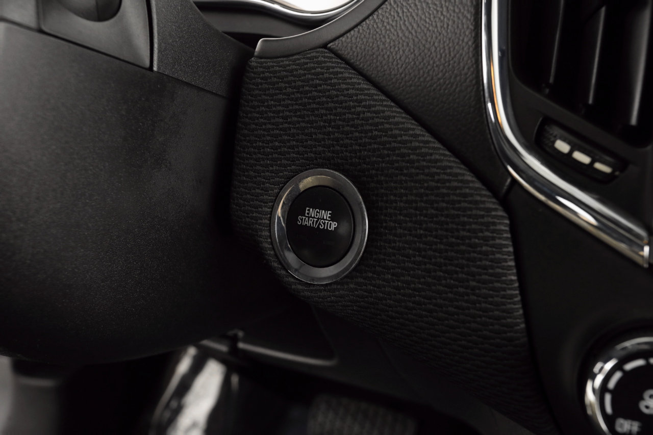 Used 2016 Chevrolet Cruze LT w/ Sun And Sound Package image 34