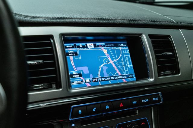 Used 2015 Jaguar XF Sport AWD/4WD image 26