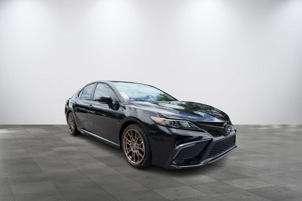 Used 2023 Toyota Camry SE w/ Convenience Package FWD image 1